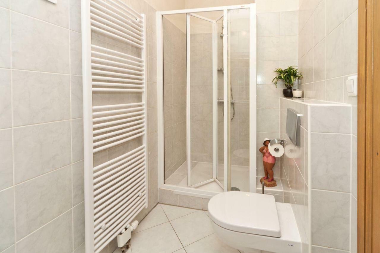 Apartmenthaus Im Hollaendischen Viertel Potsdam Luaran gambar
