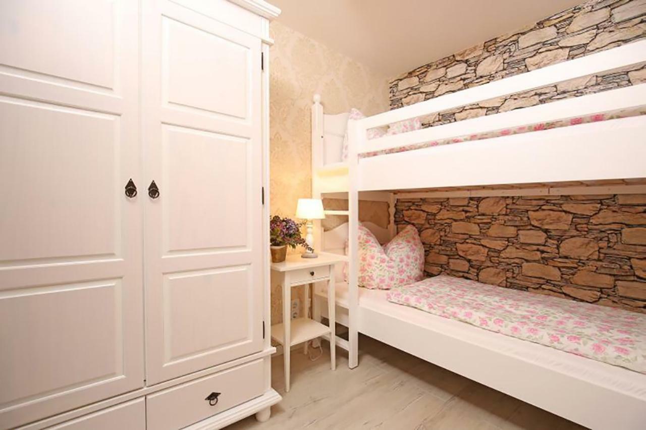 Apartmenthaus Im Hollaendischen Viertel Potsdam Luaran gambar